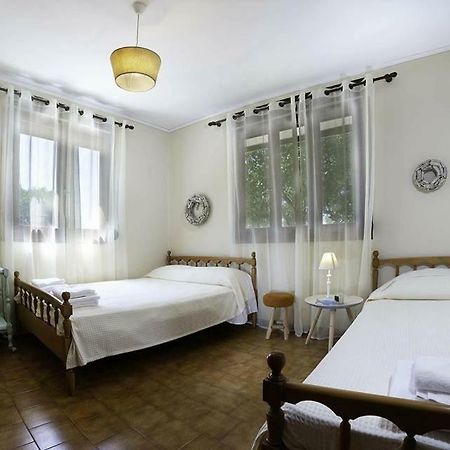 To Ktimataki Villa Agios Gordios  Buitenkant foto