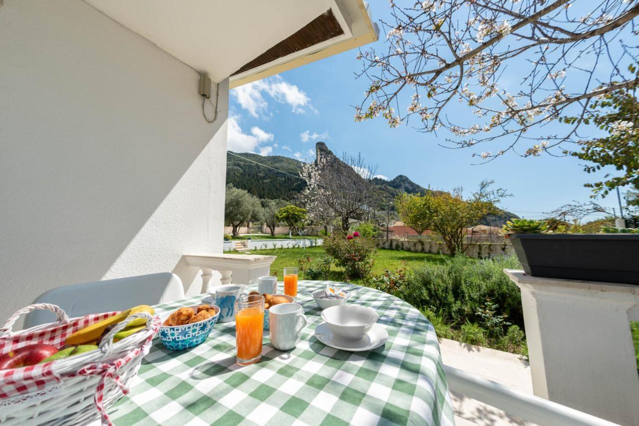 To Ktimataki Villa Agios Gordios  Buitenkant foto